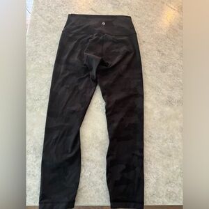 Lulu Athletica super soft leggings size 6 - barely worn